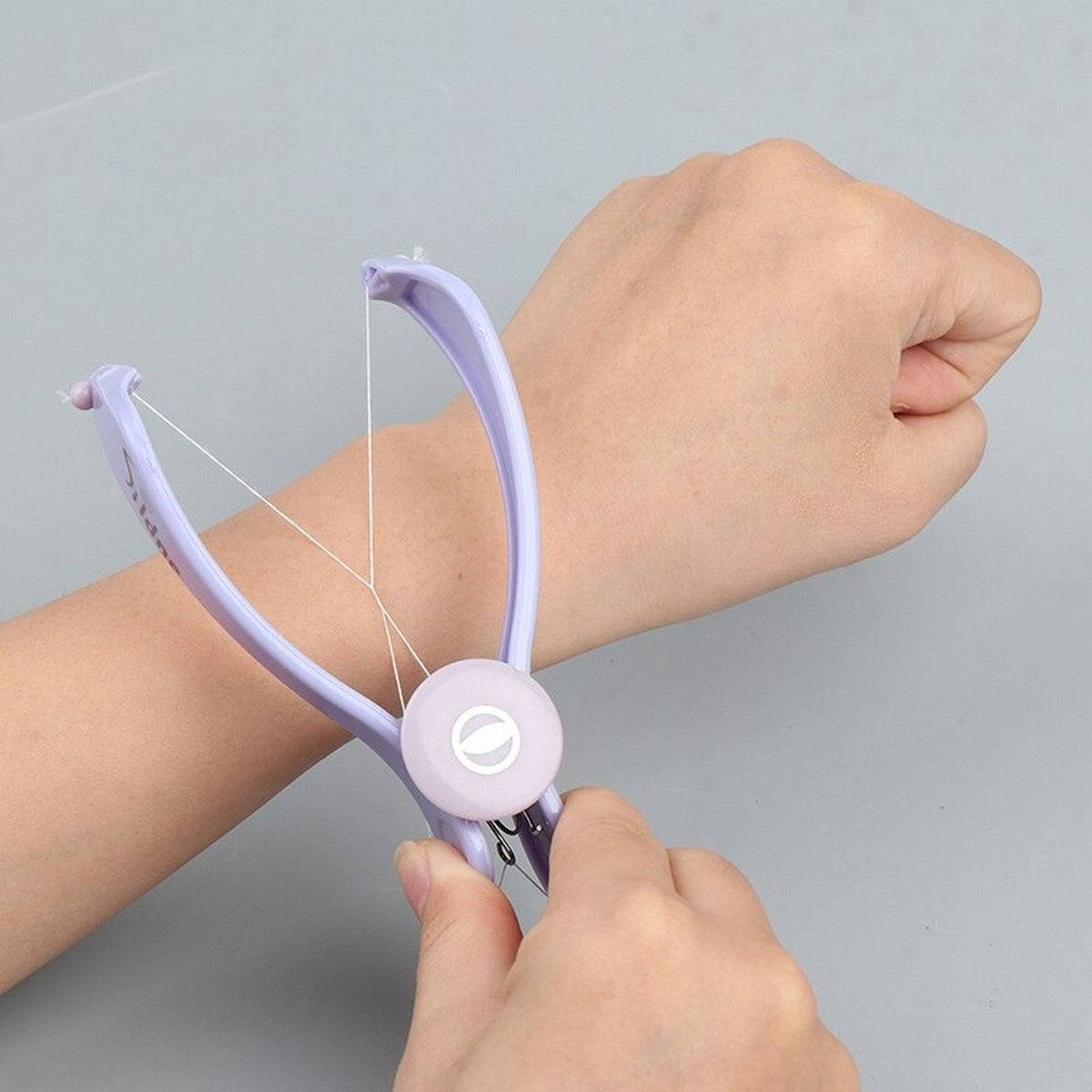 New Painless hair Removal Machine Slique Hair Threading Machine Sildne Face Hair Threading Tweezer Facial Epilator hair Shaver Spring Carved Face Carver Defeatherer Cheek Eyebrow DIY Beauty Tool Facial Hair Removal Tool facial Hair Threading At Home