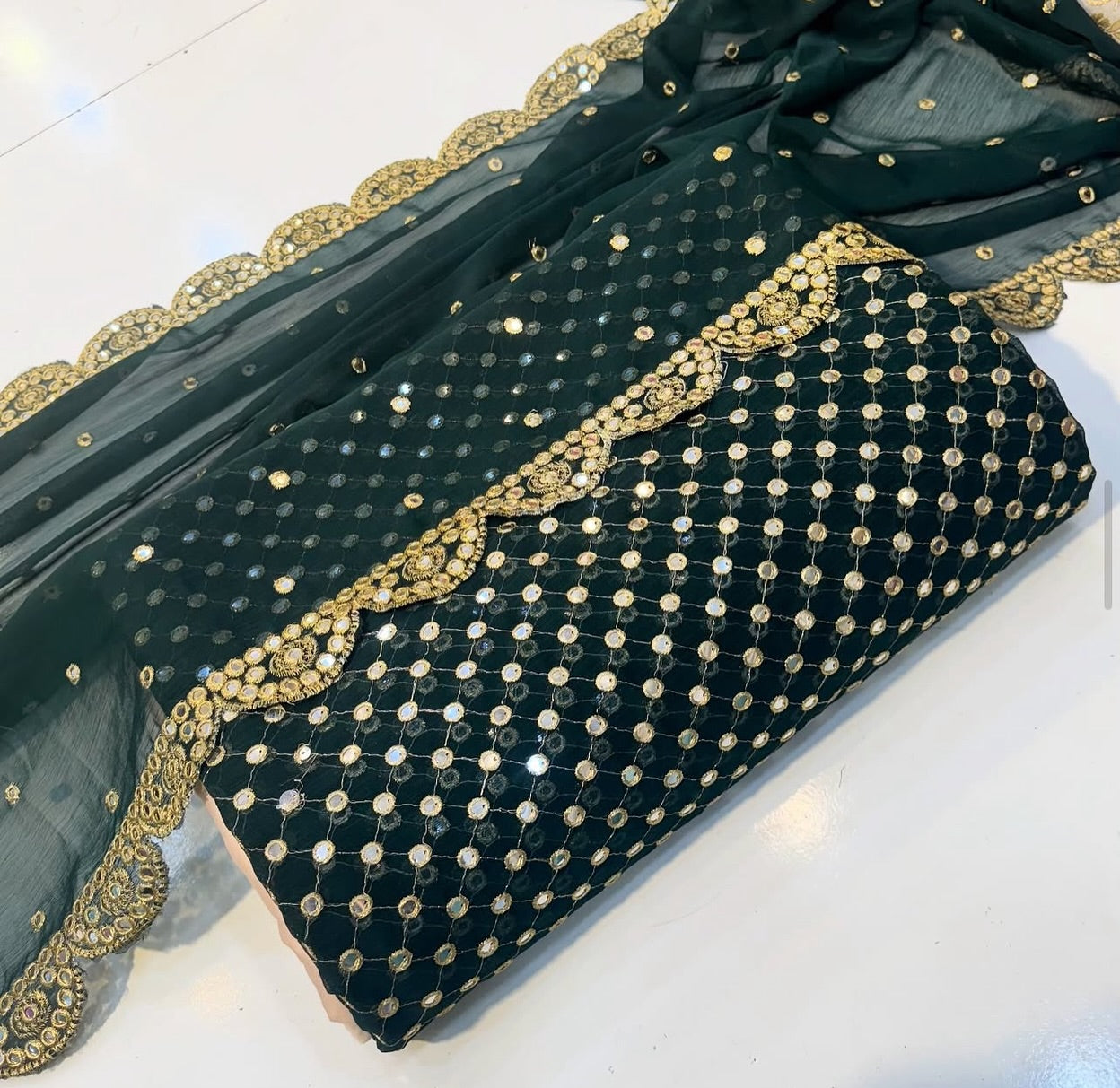 Pure Shifoon( Eid special 3 piece trouser gift) unstiched famous Hiba Bukhari Orignal dress ,wedding special ,mehndi dress