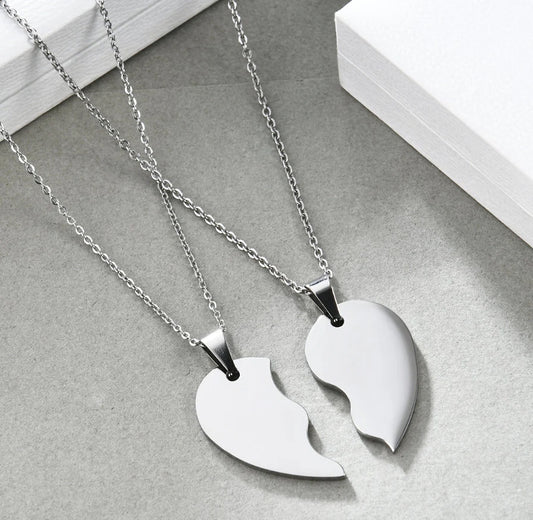 2 Pcs Set Heart Broken 2 Locket With 2 Chain - Heartbroken Non Magnetic Matching Couple Best Friend Ship Pendant Necklace For Girls Women Men Ladies Couples Unisex Friendship Silver and Golden Nacklace